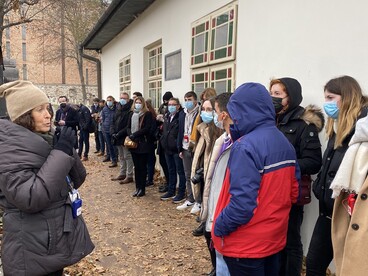 Les élèves découvrent le site d’Auschwitz-Birkenau 